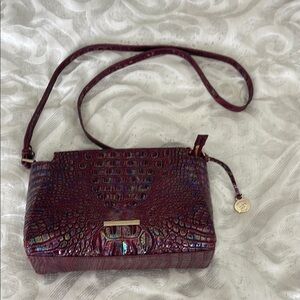 Elegant Burgundy Crocodile-Embossed Crossbody Bag
